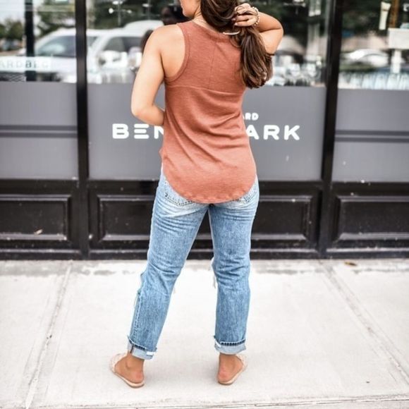 Women's Sleeveless Ribbed Top - Rust - Picture 2 of 5